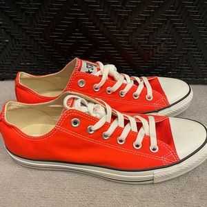 Converse All Stars - Size 10 Ladies